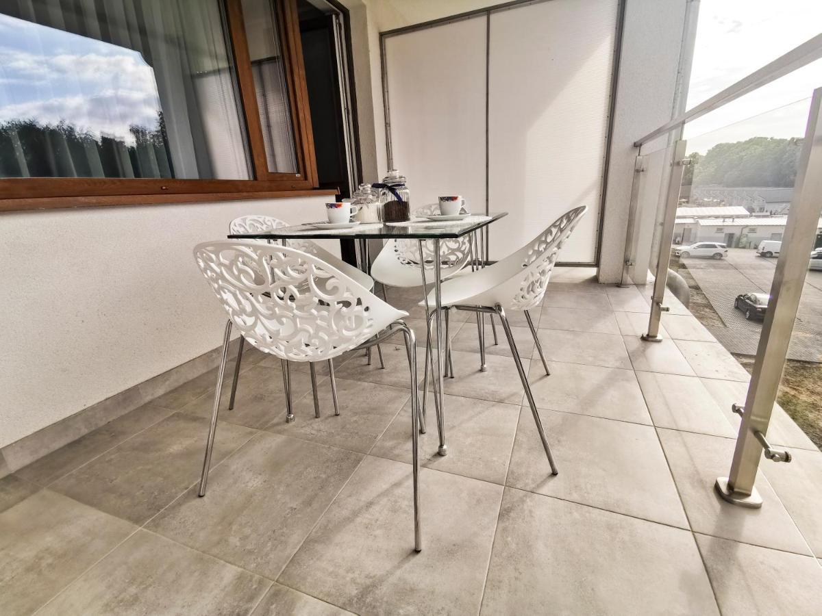 Apartament Dominikana Sianozety Exteriör bild